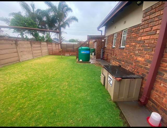 4 BEDROOM HOUSE FOR SALE IN KANONKOP